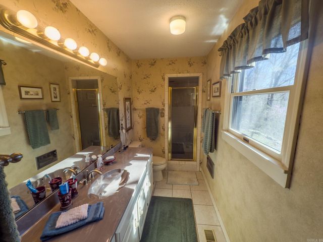 180 Pine Knot Road, Fairfield Bay, AR 72088