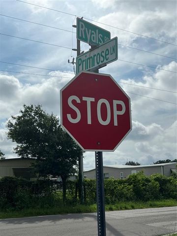 36141 ZINNIA AVENUE, Zephyrhills, FL 33541