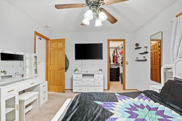 3411 E Mineral Pond Boulevard, Anoka, MN 55303