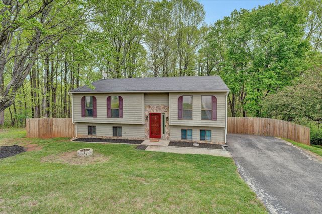 2176 Horn CIR, Vinton, VA 24179