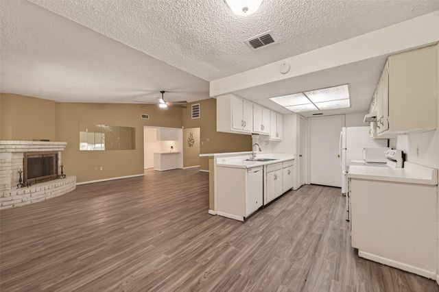 1910 Blindlake Drive, Houston, TX 77084