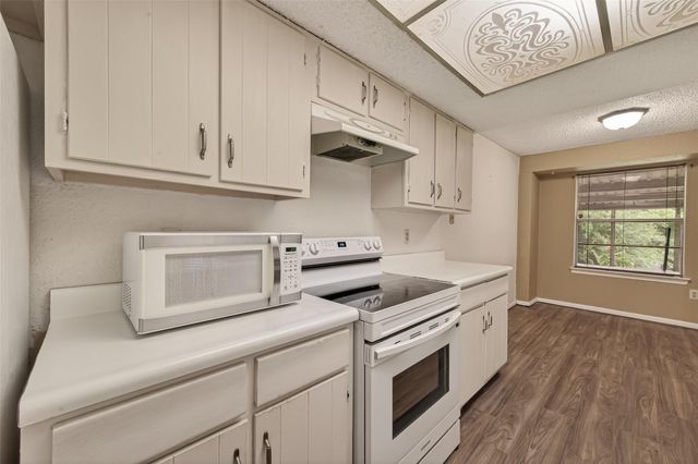 1910 Blindlake Drive, Houston, TX 77084