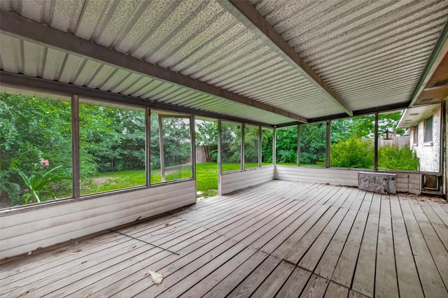 1910 Blindlake Drive, Houston, TX 77084