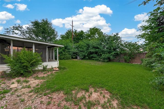 1910 Blindlake Drive, Houston, TX 77084