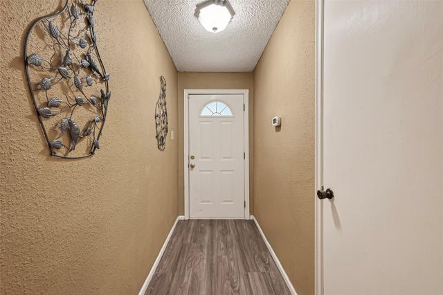 1910 Blindlake Drive, Houston, TX 77084