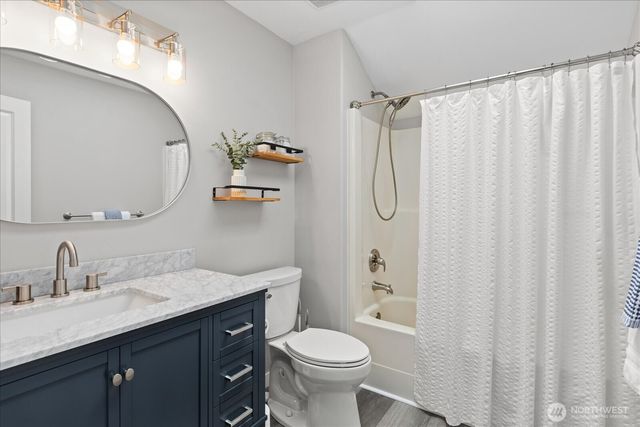 1022 181st Place SW, Lynnwood, WA 98037
