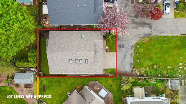 1022 181st Place SW, Lynnwood, WA 98037