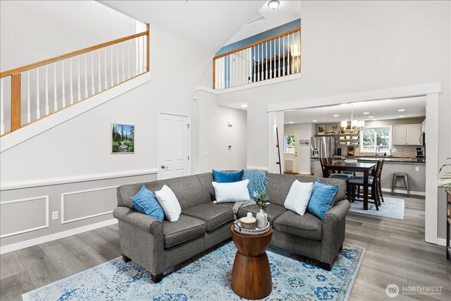 1022 181st Place SW, Lynnwood, WA 98037