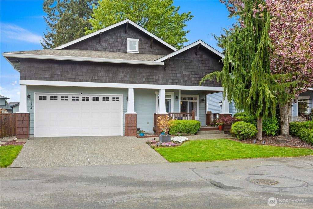1022 181st Place SW, Lynnwood, WA 98037