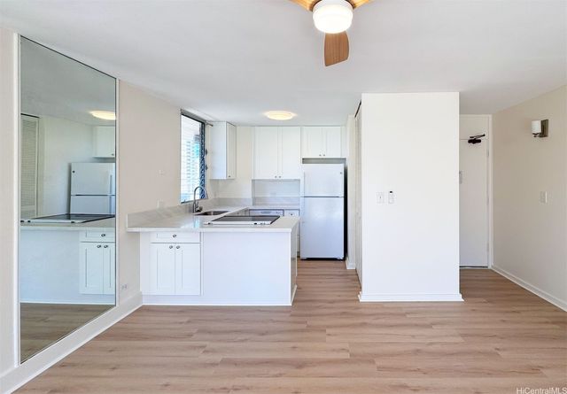 1848 Kahakai Drive 908, Honolulu, HI 96814