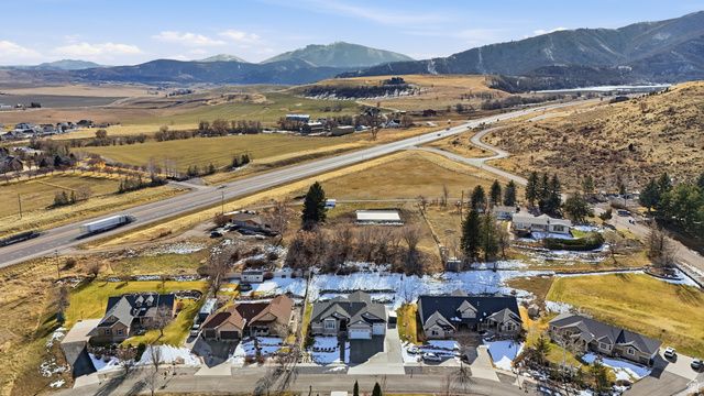 118 W 1270 S, Wellsville, UT 84339