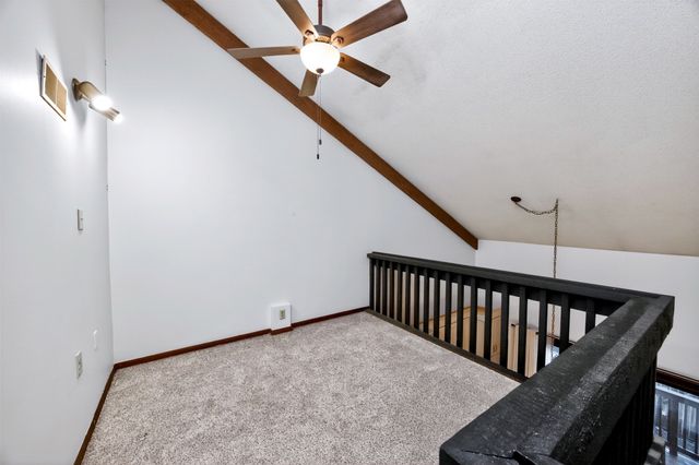 4661 Lockner Drive 13, Urbandale, IA 50322