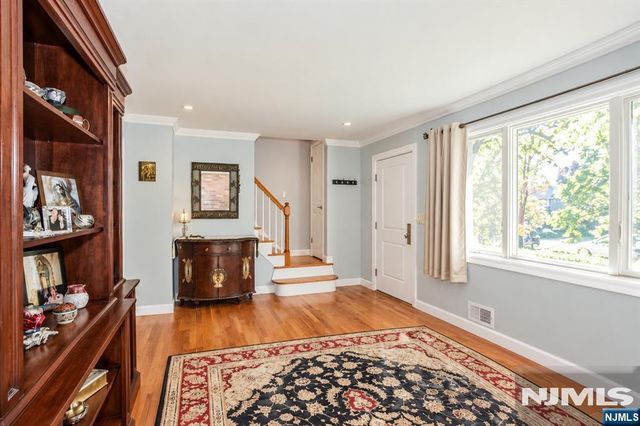 55 Briarwood Road, Wayne, NJ 07470