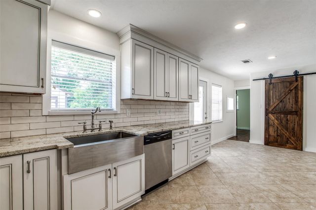 235 Live Oak Street, Crosby, TX 77532