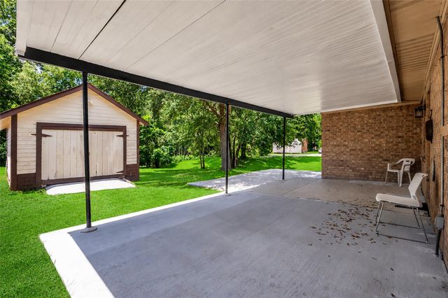 235 Live Oak Street, Crosby, TX 77532