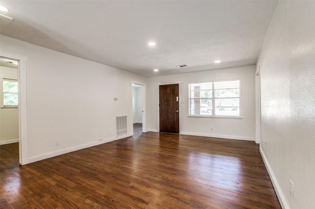 235 Live Oak Street, Crosby, TX 77532