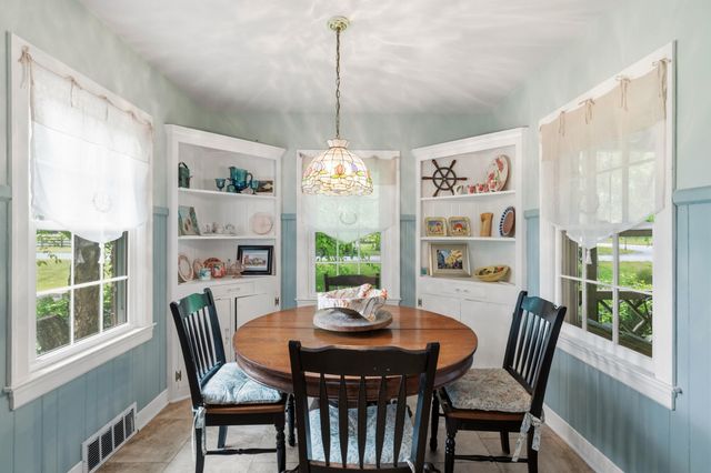 307 Old Coach Road, Nicholasville, KY 40356