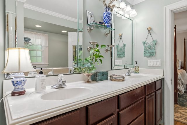 307 Old Coach Road, Nicholasville, KY 40356