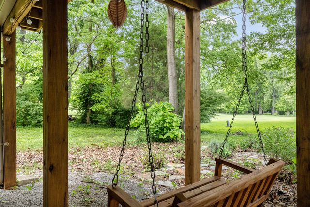 307 Old Coach Road, Nicholasville, KY 40356