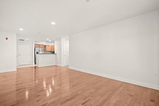 120 Wyllis Ave 103, Everett, MA 02149
