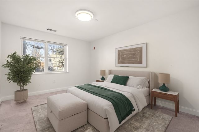 120 Wyllis Ave 103, Everett, MA 02149