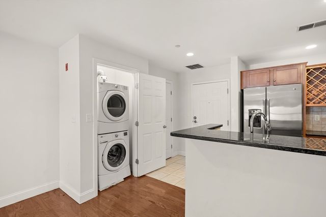 120 Wyllis Ave 103, Everett, MA 02149