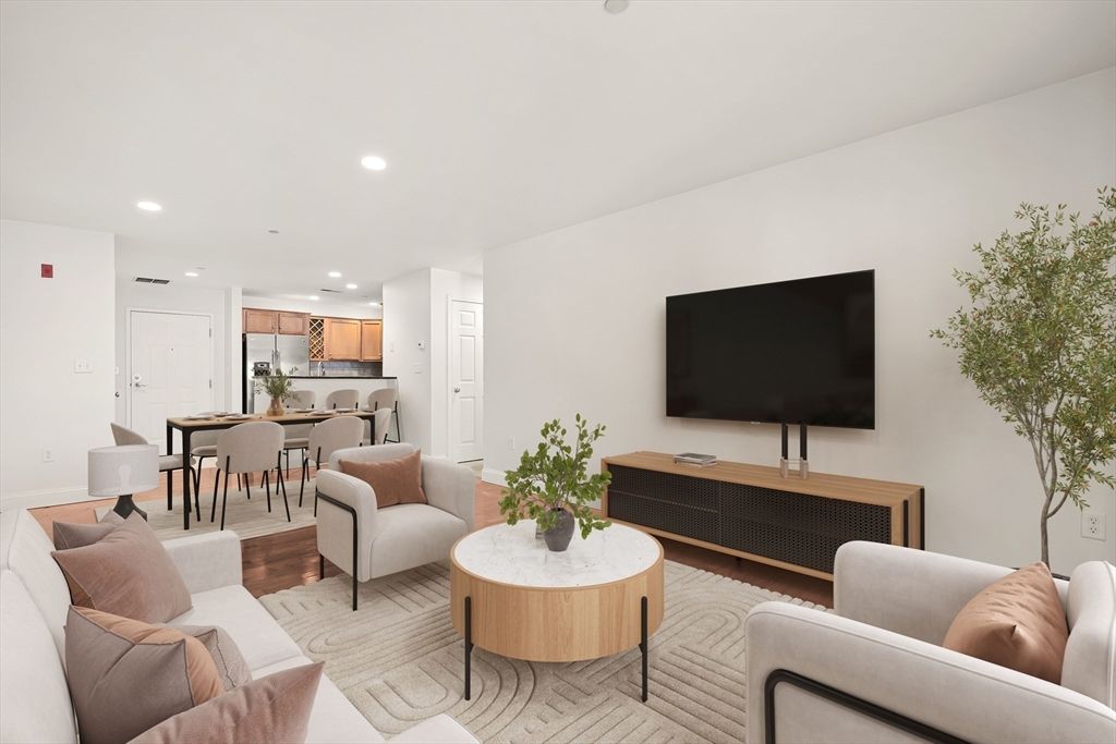 120 Wyllis Ave 103, Everett, MA 02149