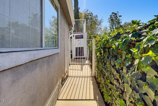416 Sinclair Avenue A, Glendale, CA 91206
