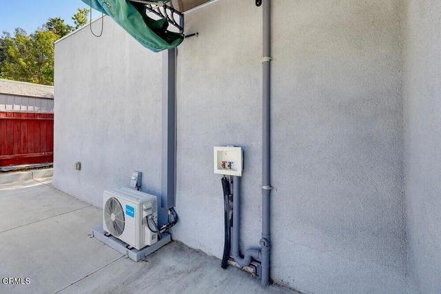 416 Sinclair Avenue A, Glendale, CA 91206