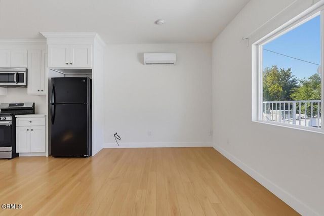 416 Sinclair Avenue A, Glendale, CA 91206