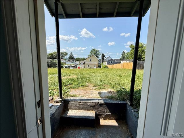 111 Deborah Drive, Salina, NY 13088