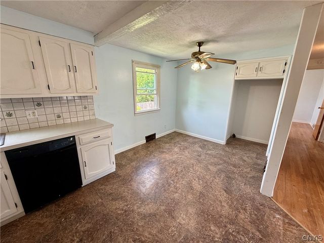 111 Deborah Drive, Salina, NY 13088