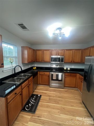 7920 Mcgarry Trail, Charlotte, NC 28214