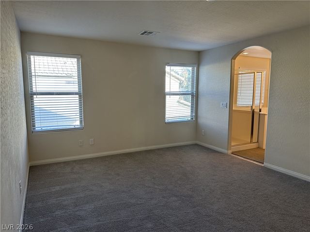 10 Tribute Peak Way, Las Vegas, NV 89148
