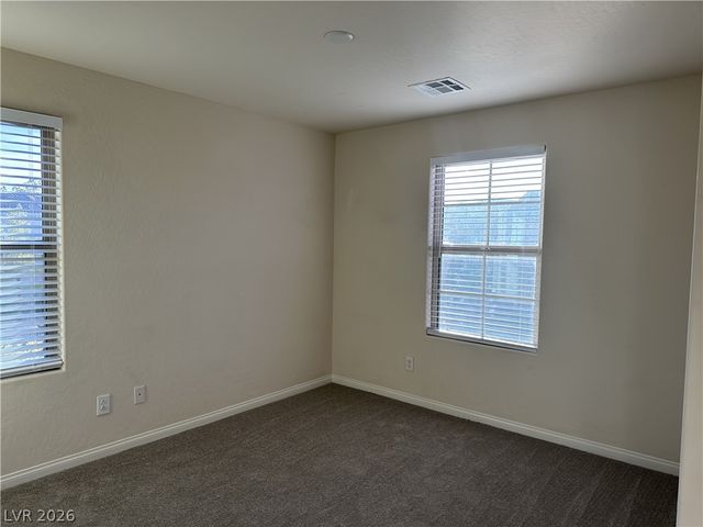 10 Tribute Peak Way, Las Vegas, NV 89148