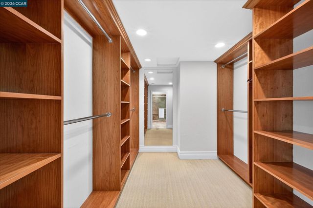 951 Redwood Dr, Danville, CA 94506