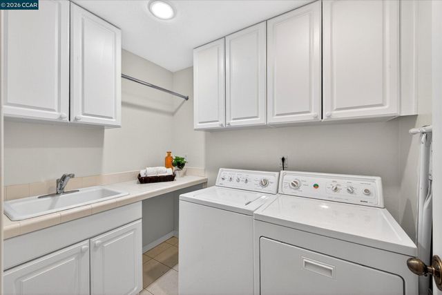 951 Redwood Dr, Danville, CA 94506