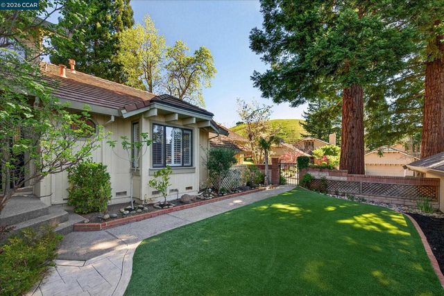 951 Redwood Dr, Danville, CA 94506