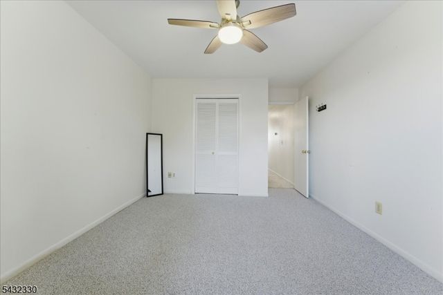 37 Giggleswick Way, Edison Twp., NJ 08820