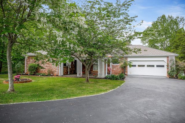 163 Bilbrey Rd, Livingston, TN 38570