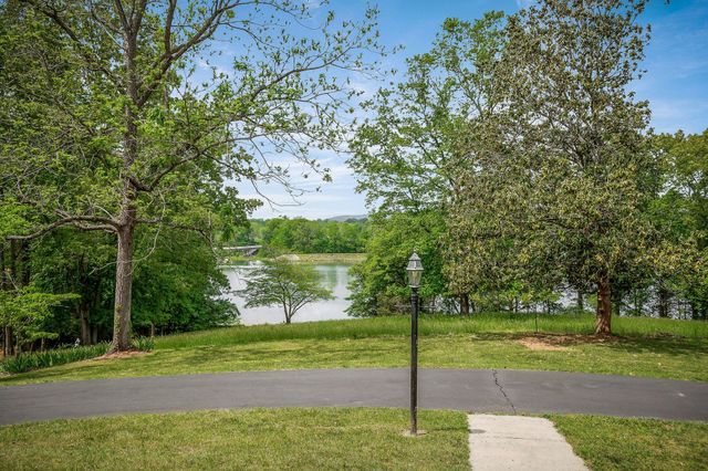 163 Bilbrey Rd, Livingston, TN 38570