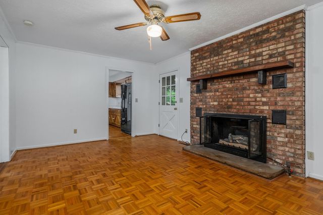 163 Bilbrey Rd, Livingston, TN 38570