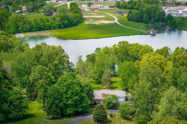 163 Bilbrey Rd, Livingston, TN 38570