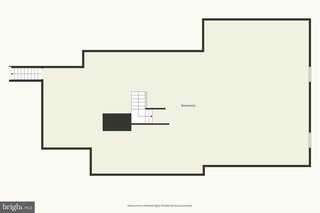 712 VINEMONT RD, Reinholds, PA 17569