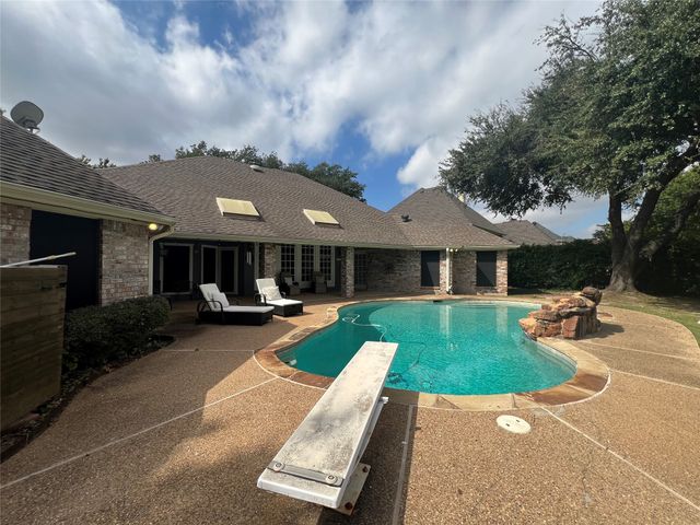 2601 Oak Point Drive, Garland, TX 75044