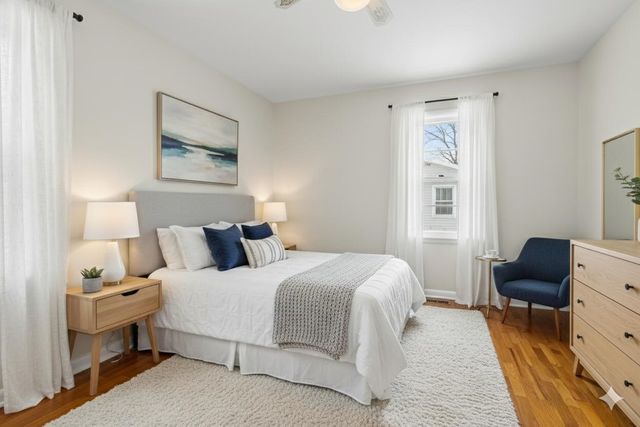 2229 W Osterhout Avenue, Portage, MI 49024