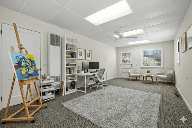 2229 W Osterhout Avenue, Portage, MI 49024