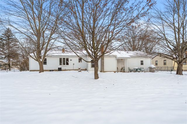 2229 W Osterhout Avenue, Portage, MI 49024