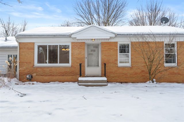 2229 W Osterhout Avenue, Portage, MI 49024