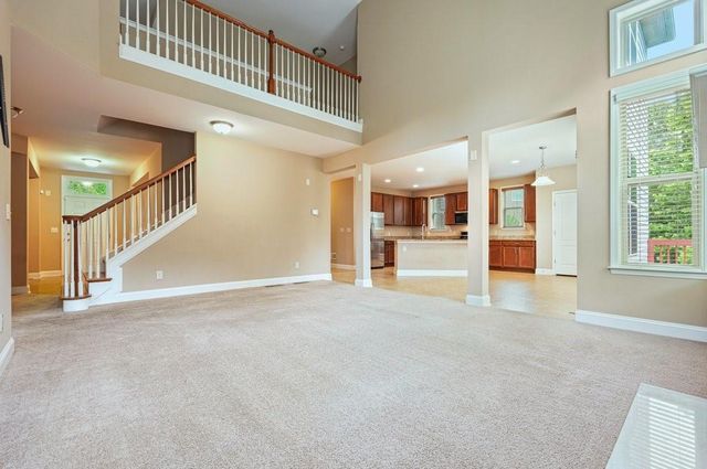 1010 Chelsey Way, Roswell, GA 30075